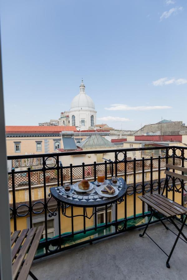 Blu Parthenope Suites Napoli Bagian luar foto