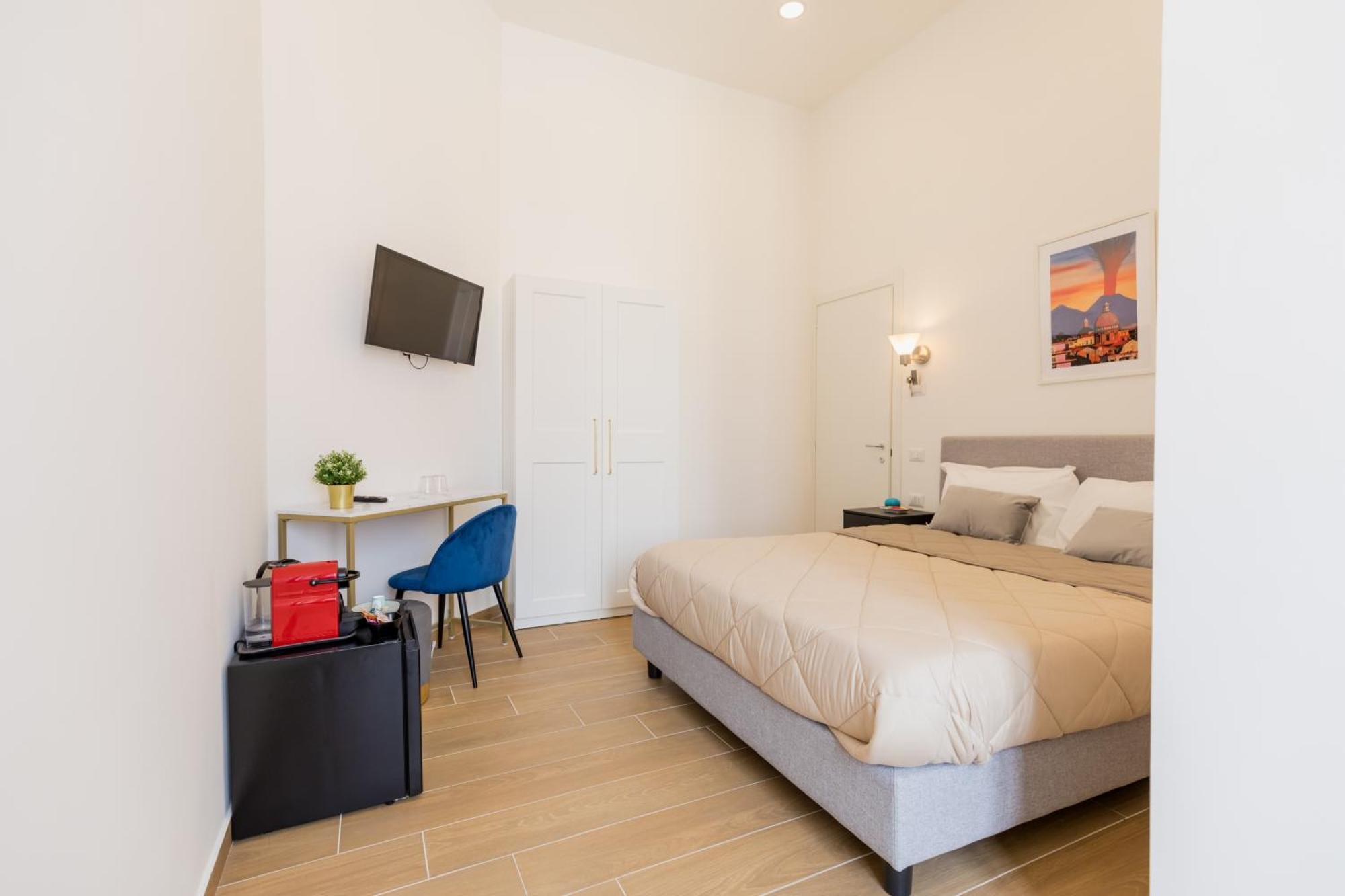 Blu Parthenope Suites Napoli Bagian luar foto